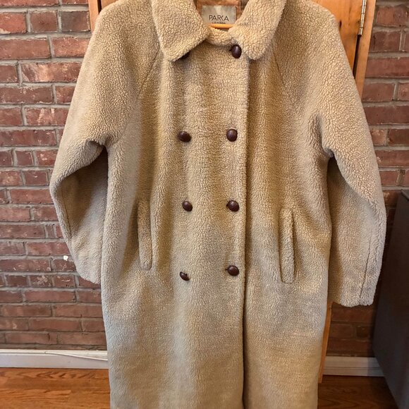Parka London double breasted teddy coat. Camel color, size small. - Picture 1 of 3